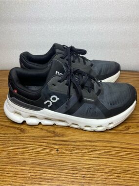 On Cloudrunner 2 Black White Eclipse Women's Size 9.5 Running Walking Shoes